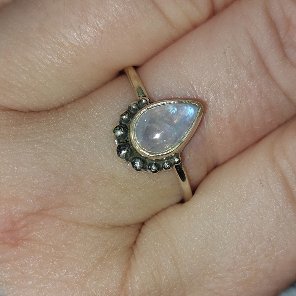 Teardrop Dainty Moonstone Silver Ring - Picture 2 of 7